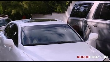 Preview 1 of Teenager In Hd - Stepmom fucks me better than my GF