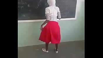 Preview 1 of Bus Six Beeg - Verification video