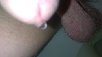 Preview 2 of Really Hot Teen - Peeimg