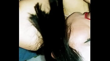 Preview 1 of Zxzxzx Sex - Paola le chupa la verga a su amigo hetero y le gusta