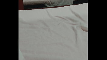 Preview 2 of Real Spycam Seduce - Dando pro ativo coroa