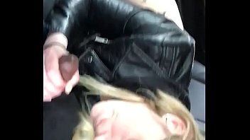 Preview 4 of Family Sleeping Porn Full Seen - Wife sucking n. dick in car