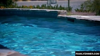 Preview 1 of Haripuzi - Very hot brunette stepsister sex