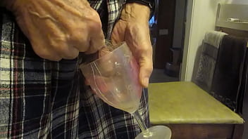 Preview 1 of Xxxgx Deshi Pakitan - Sunday Pissing Fun