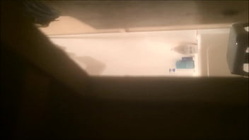 Preview 1 of Lemons Sex - bath