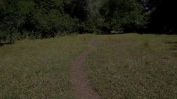 Preview 4 of Yxvhg - Nacktjogging mit Nackedei 6