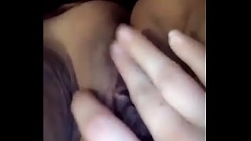 Preview 1 of Genc Porno - Pussy pleases me