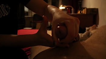 Preview 1 of Xvedeos Sex - 18 year old girl give me a hand