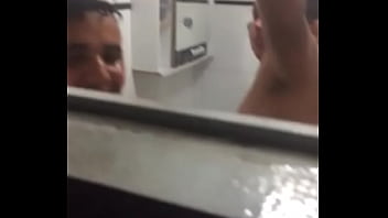 Preview 3 of Aggressive Creampie - Casal gay no fraga