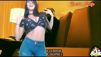 Preview 3 of Japan Horney - Chica bailando sensual