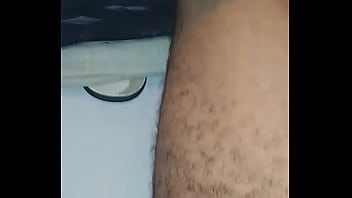 Preview 2 of Closeup Handjob Cum - Gozei gostoso pra novinha