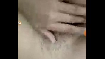 Preview 3 of First Time Sunny Liyoni Sex - Otra cam en el tel&eacute_fono