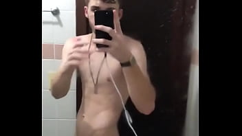 Preview 1 of Hindi Fuck Vdo - Italo Doneda se exibindo