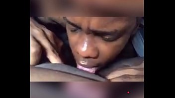 Preview 2 of Mom Naudy American - BBW washing my face with her squirt juices