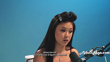 Preview 2 of Xnxnxx 18 - My First Orgasm Was When I Was Camming &amp_ I Squirted - Lulu Chu
