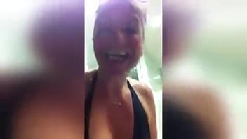 Preview 3 of Getting Girl - Maman Adam dans Serie tv SODA Schwul / Sex