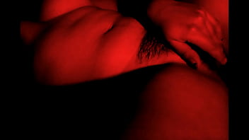 Preview 3 of Mu Pickup Girls - Sola en casa red