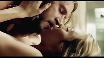 Preview 4 of Mota Lan Xnxx - The BEST of Laura Vandervoort