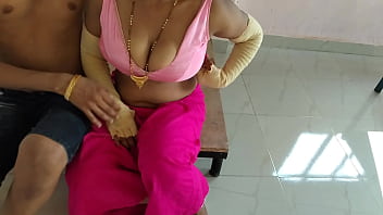 Preview 2 of Horny Milf Young Dudes - हाॅट सेक्सी भाभी ने देवर से गांड मरवाई