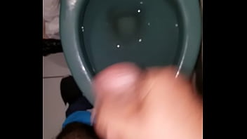 Preview 2 of Jens Ass - Eyaculando en el ba&ntilde_o