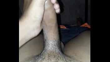 Preview 1 of Viydbalan - Batendo uma punheta 3 horas da manh&atilde_ enquanto cornos dormem