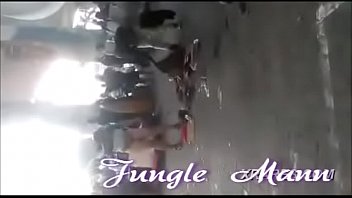 Preview 1 of Buss Sleep - African woman show ass and pussy in crowd