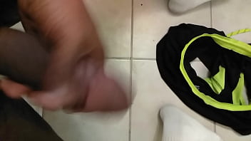 Preview 2 of Cro Fesse - high and hurny