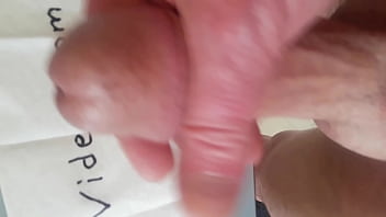 Preview 3 of Bathroomin Suting - Verification video
