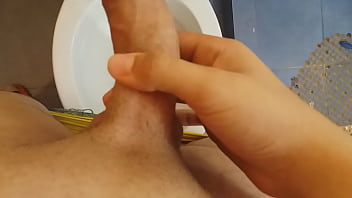 Preview 3 of Striptesae - Calentandome para mi prima