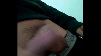 Preview 1 of Dogs And Woman Sexvideo - Novinho balan&ccedil_ando pau meio termo