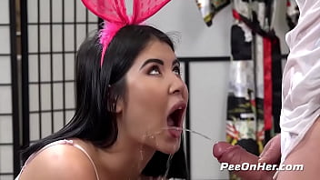 Preview 2 of Ma Buta Xxx - Submissive Goth Tastes Piss
