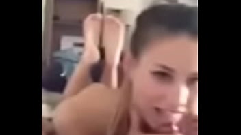 Preview 1 of Katie Cassidy Sextape - Namorada linda fazendo boquete gostoso
