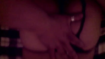 Preview 1 of Jeden James - Con tanga puesta