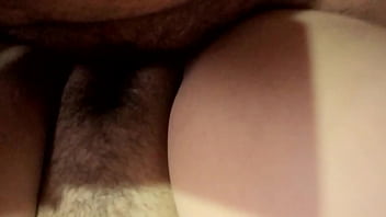 Preview 3 of Livingroom Bj - metendo no bucetao da esposa.