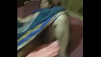 Preview 4 of Full Xxx Yang Boy Xxx - Desi aunty showing her pussy