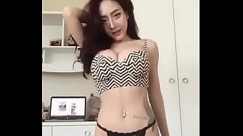Preview 2 of Lesbian Sexmovie - Sexy dancing girl