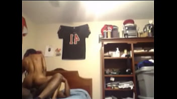 Preview 2 of 2man Xxx - Hood rat couldn&rsquo_t take the dick on top