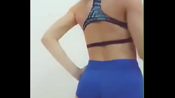 Preview 2 of Sexu Hot Mom Porn Videos - Novinha rebola a raba ao som de MC Kevinho
