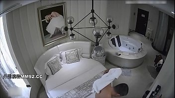 Preview 1 of Public Clothed Orgasm - 撒谎说加班的气质长发美少妇宾馆私会体格健壮的情夫阴毛浓密一看就是欲求不满被干了3炮尖叫声不断