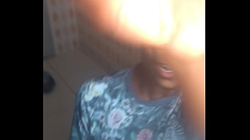 Preview 4 of Rela Sex - Neg&atilde_o pelado no banheiro