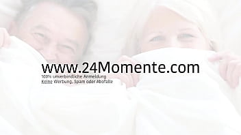 Preview 1 of Bianca Loave - Reife Frau 51 beim Blasen im Auto