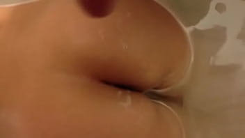 Preview 4 of Youjiz Pramuka - my wife ass in the bath cumshot