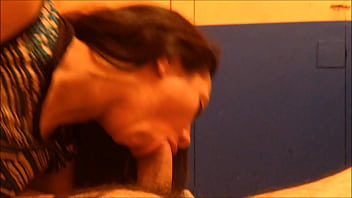 Preview 4 of Two Lesbian Mother - Pamela jet set chupando picha como una perra