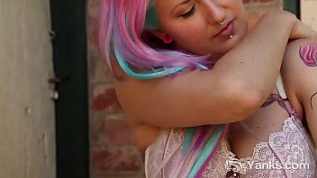 Preview 2 of Man Old By Forced Teen Crying - Yanks Zahra Stardusts Outdoor Orgasmic Action