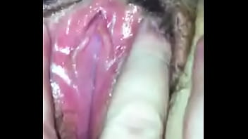 Preview 3 of Puja But Sexy Move - Dopo un incontro occasionale,  il bull ha indossato il preservativo,  ma molto probabilmente a lei ha dato fastidio e quindi gli si &egrave_ arrossata la fica,  adesso io la controllo.
