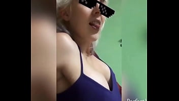 Preview 1 of Sobri De Peres - Dance boobs hot