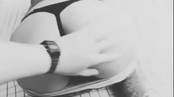 Preview 1 of Srilankan Beutyful Girl - Antes de que me follen durito