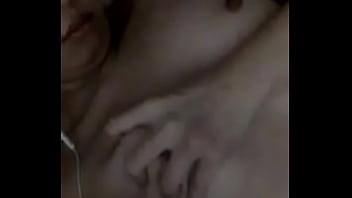 Preview 2 of China Smollxxx Videocom - Philipina Me muestra sus pechos y vagina