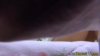 Preview 4 of Sex Asien Oil Big - Asian babe rubs her cunt