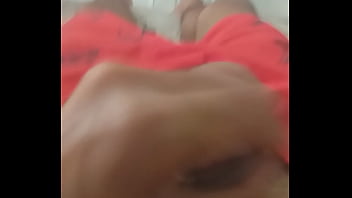 Preview 3 of Seachromanian Monster Tits - Antes s&oacute_ do que mal acompanhado
